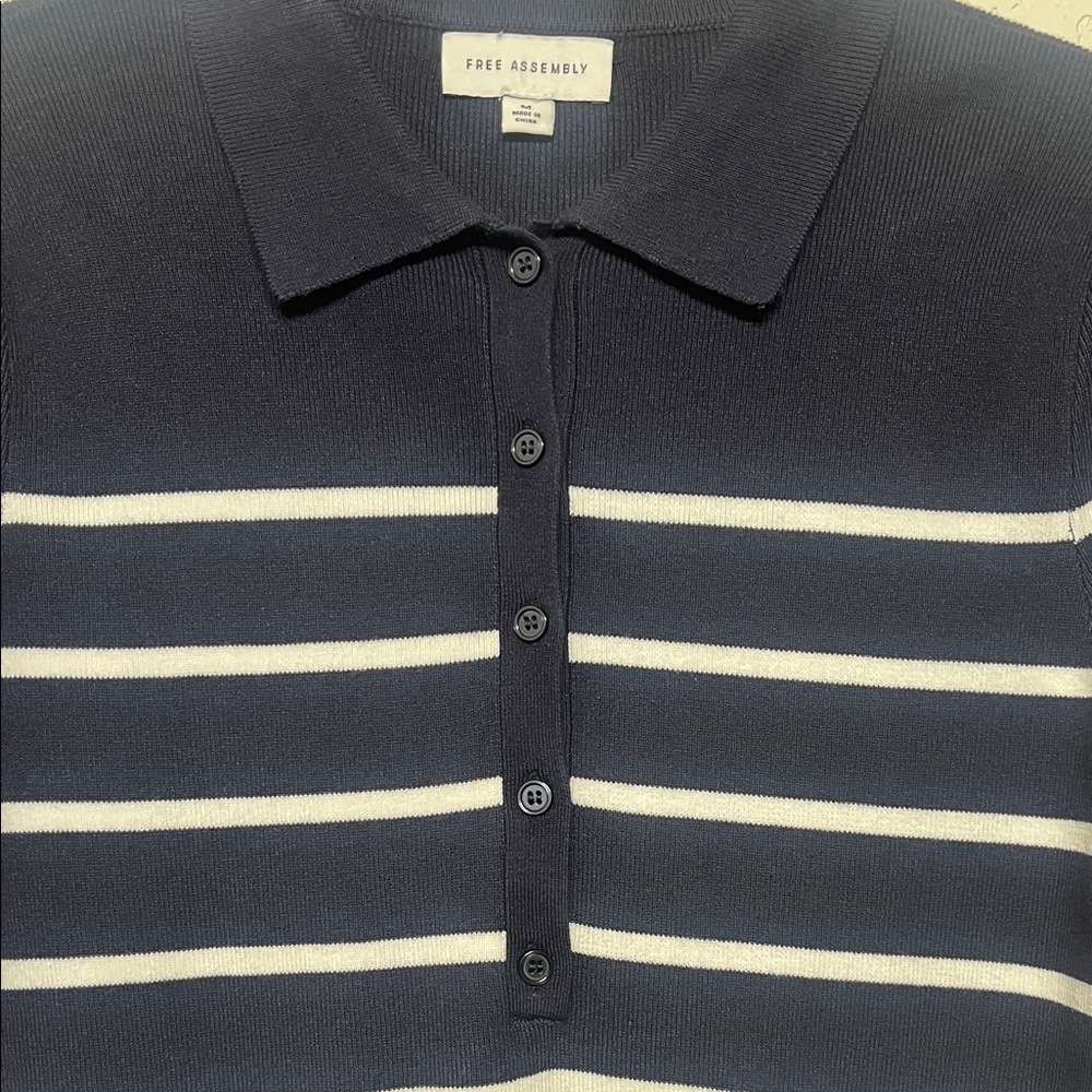Navy Blue & White Women’s Medium Striped Button Down Shirt - Picture 3 of 5